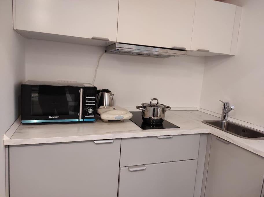 Duomo Porta Venezia Mini Loft Con Wifi E Netflix Leilighet Milano Eksteriør bilde